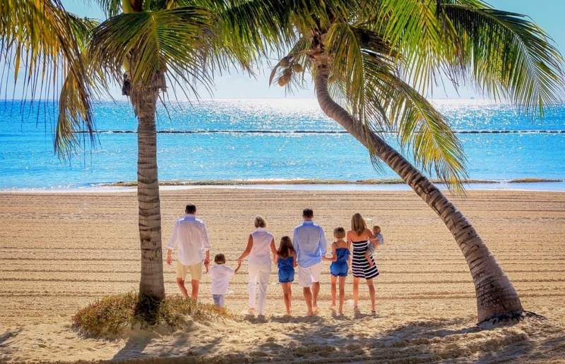 beach multigenerational family vacations