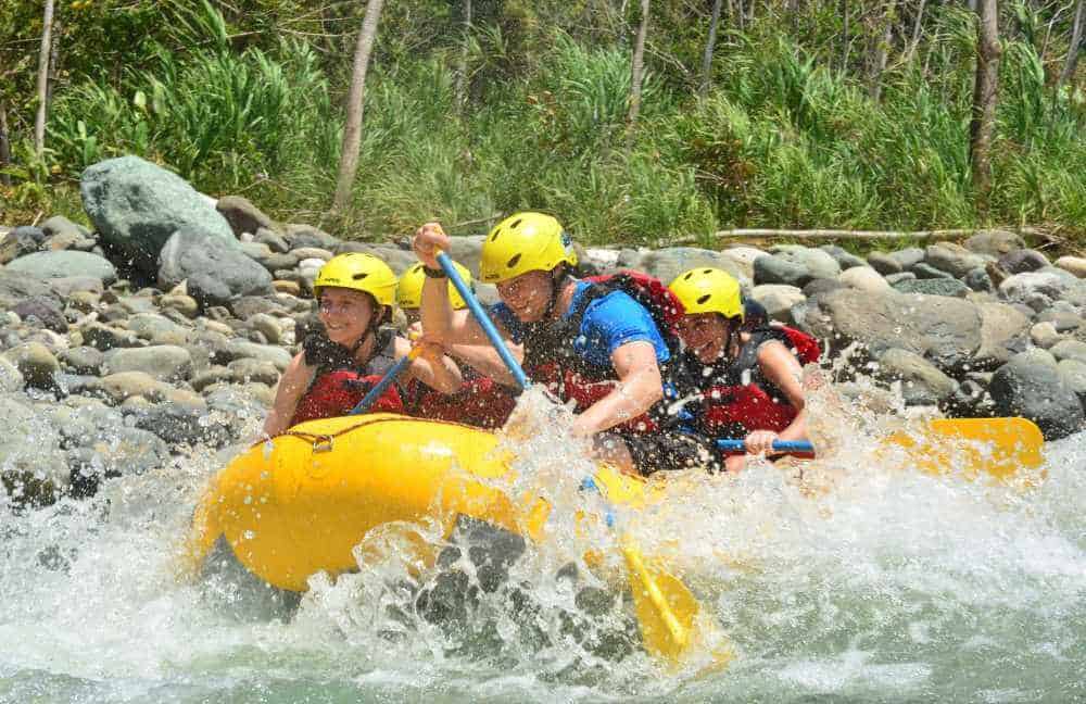 adventure activities white water rafting in costa rica