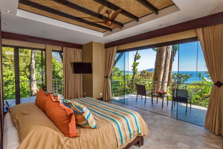 big family vacation rentals costa rica