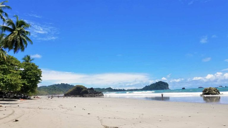 costa rica beach home for families