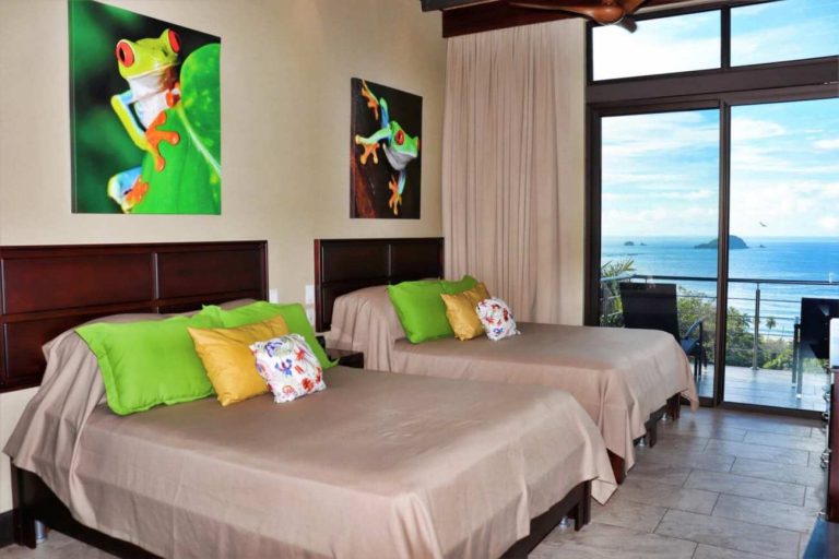 costa rica beachfront villa for families