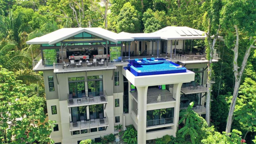 Rainforest resort in Costa Rica