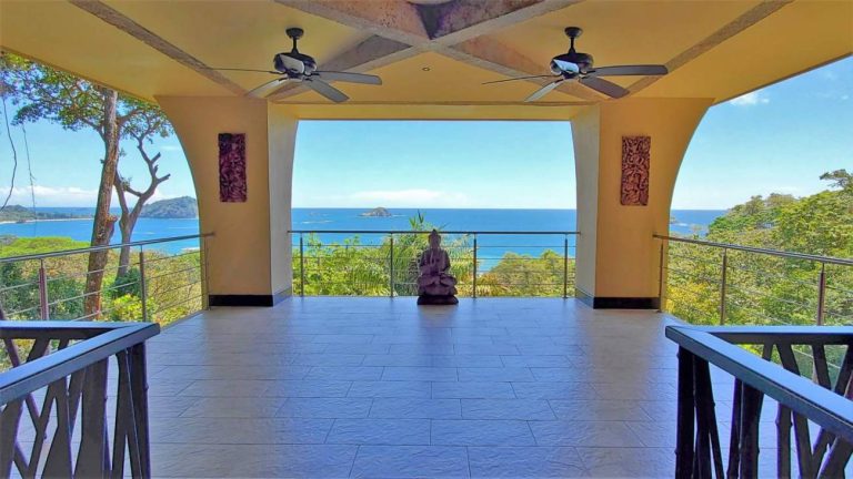 costa rica family villa