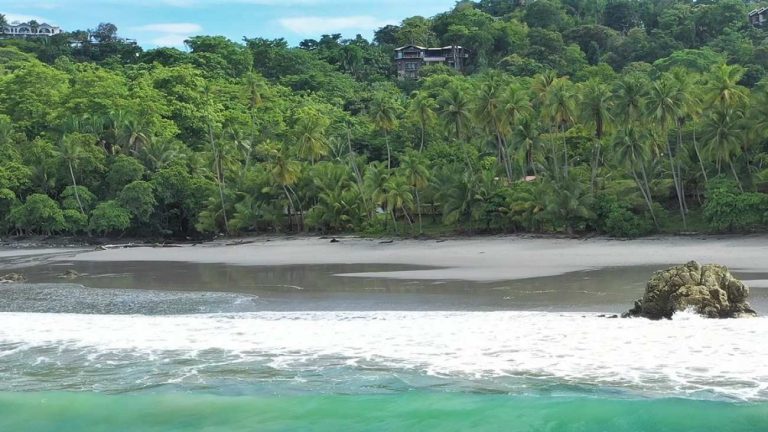 costa rica rentals for large families