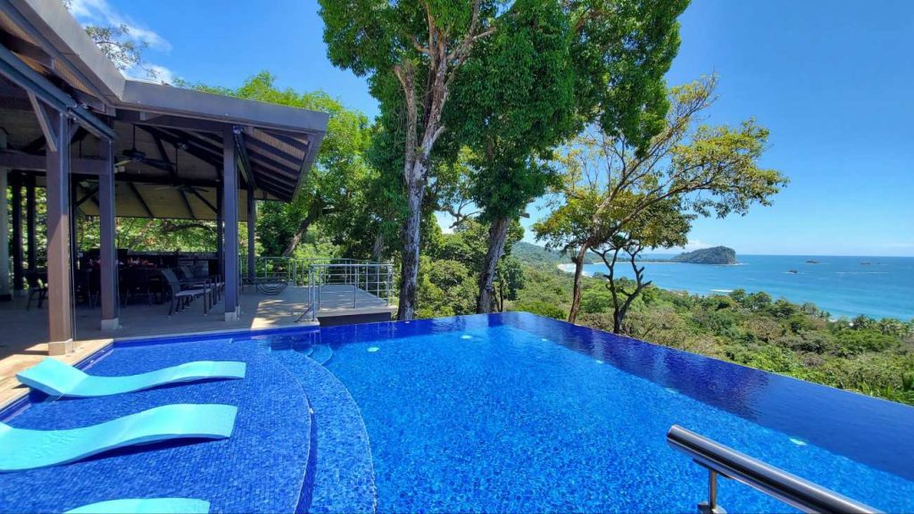 family luxury villas costa rica