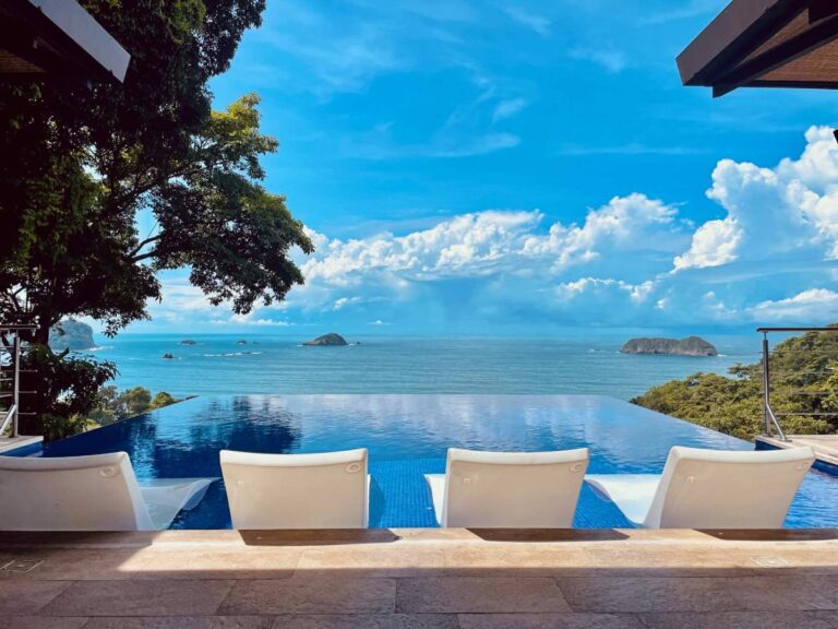 costa rica villa on the beach