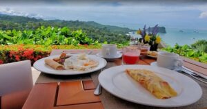 best restaurants in Manuel Antonio