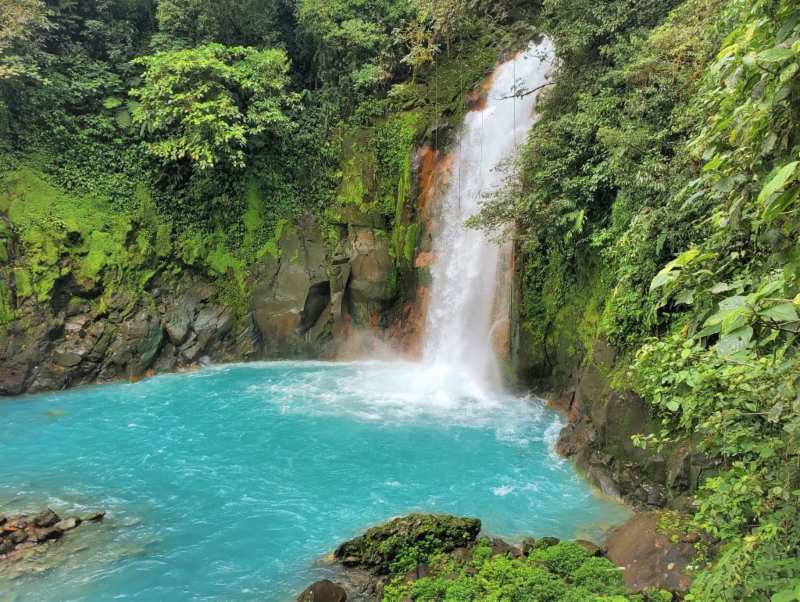 Blue falls - Tesoro Escondido waterfall Costa Rica