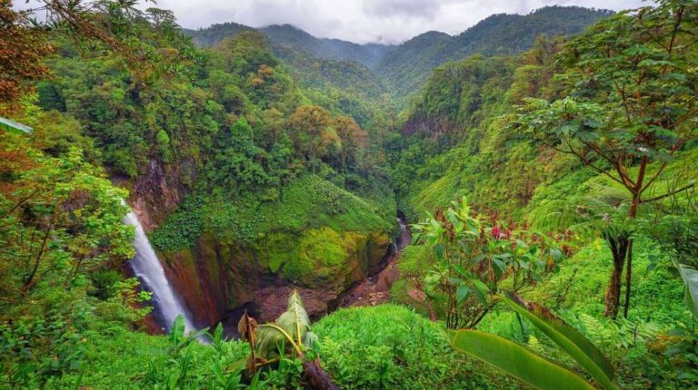 Famous things about Costa Rica