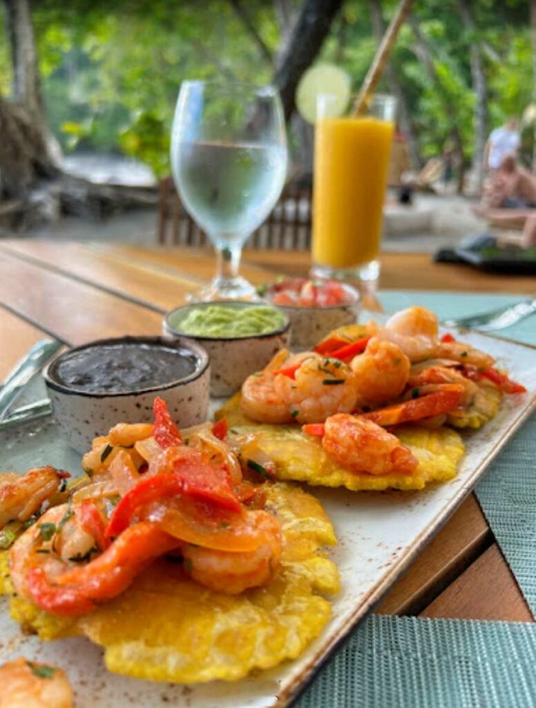 Playitas Beachfront Restaurant Arenas Del Mar Manuel Antonio Costa Rica