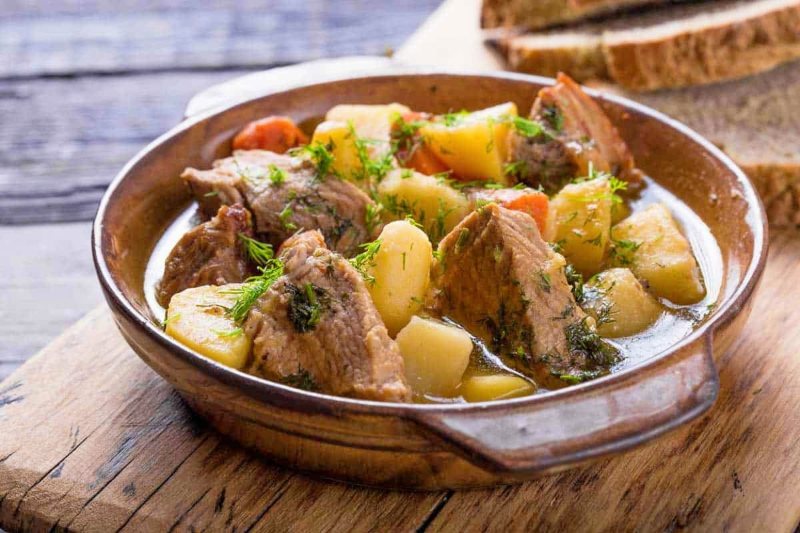 traditional Costa Rican Olla de carne