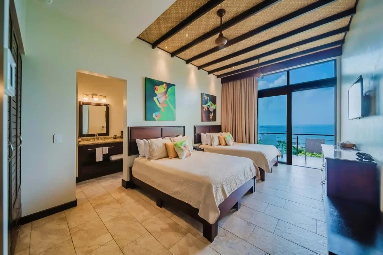 Costa Rica villa for sale