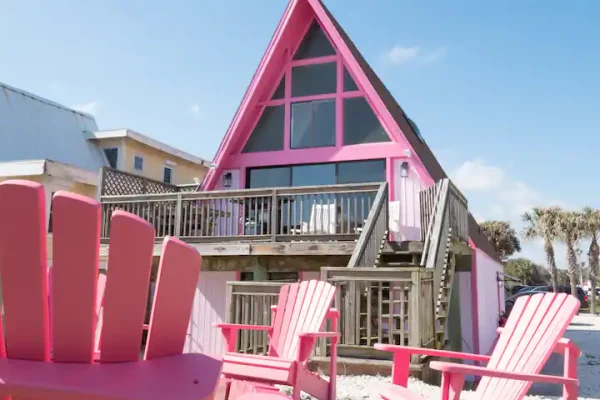Pink house in Florida | Vista Hermosa Estate